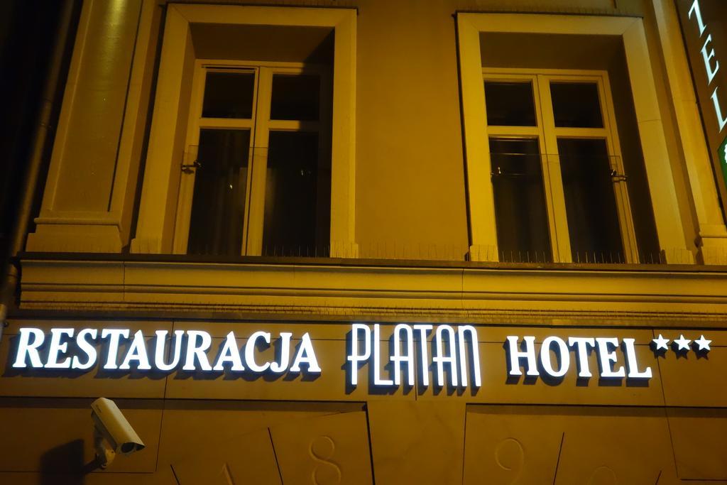 Hotel-Restauracja Platan Chrzanow Exterior photo